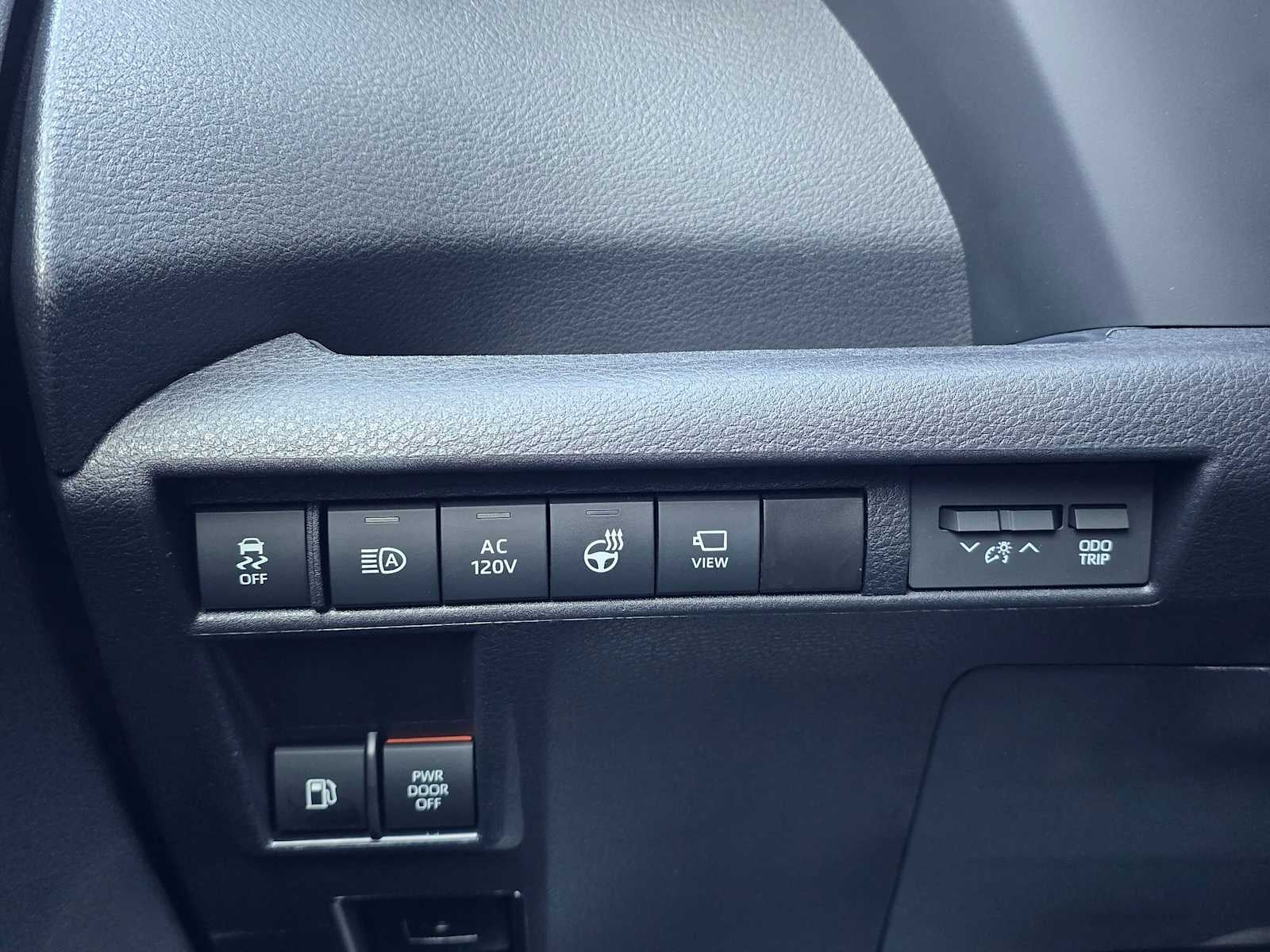 2025 Toyota Sienna Platinum