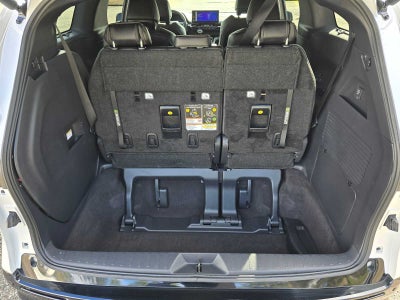 2025 Toyota Sienna Platinum