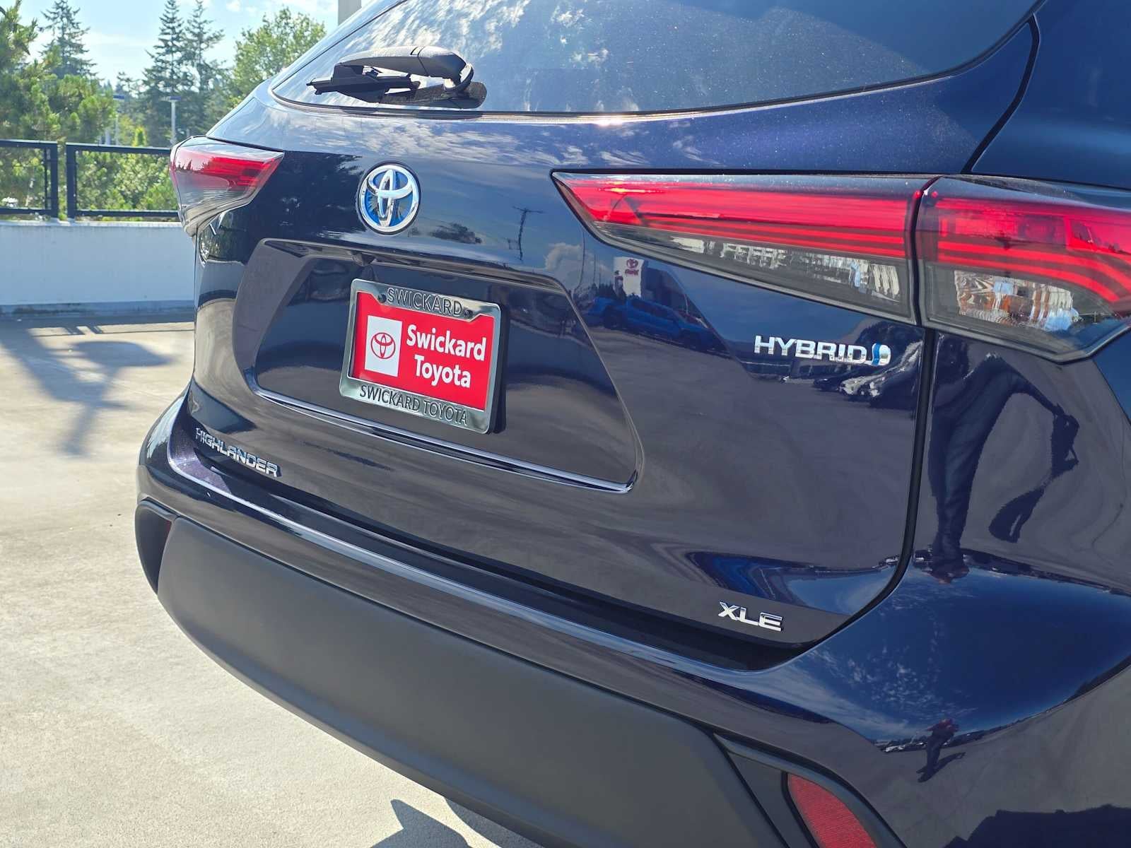 2021 Toyota Highlander Hybrid XLE