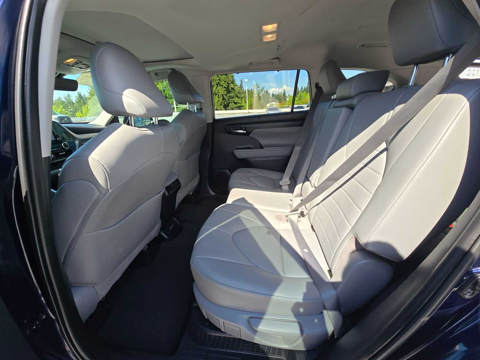2021 Toyota Highlander Hybrid XLE