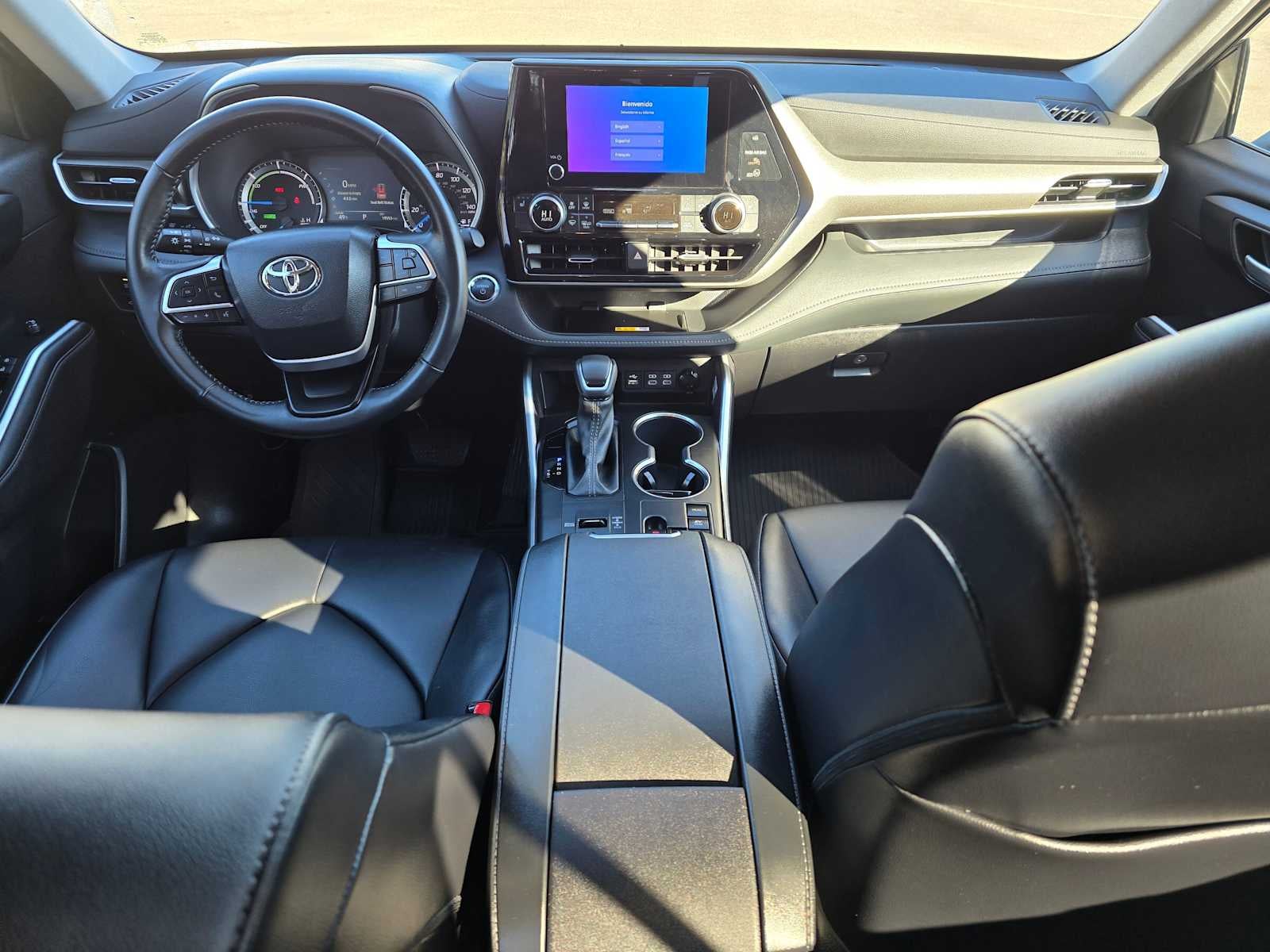 2023 Toyota Highlander Hybrid XLE