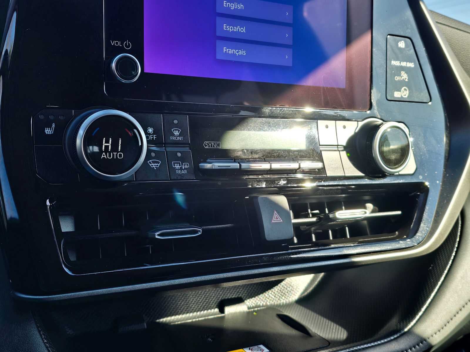 2023 Toyota Highlander Hybrid XLE