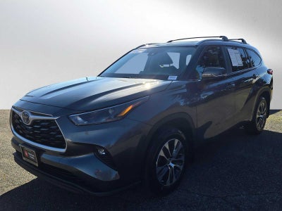 2023 Toyota Highlander Hybrid XLE