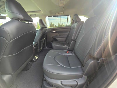 2026 Toyota Highlander Hybrid XLE