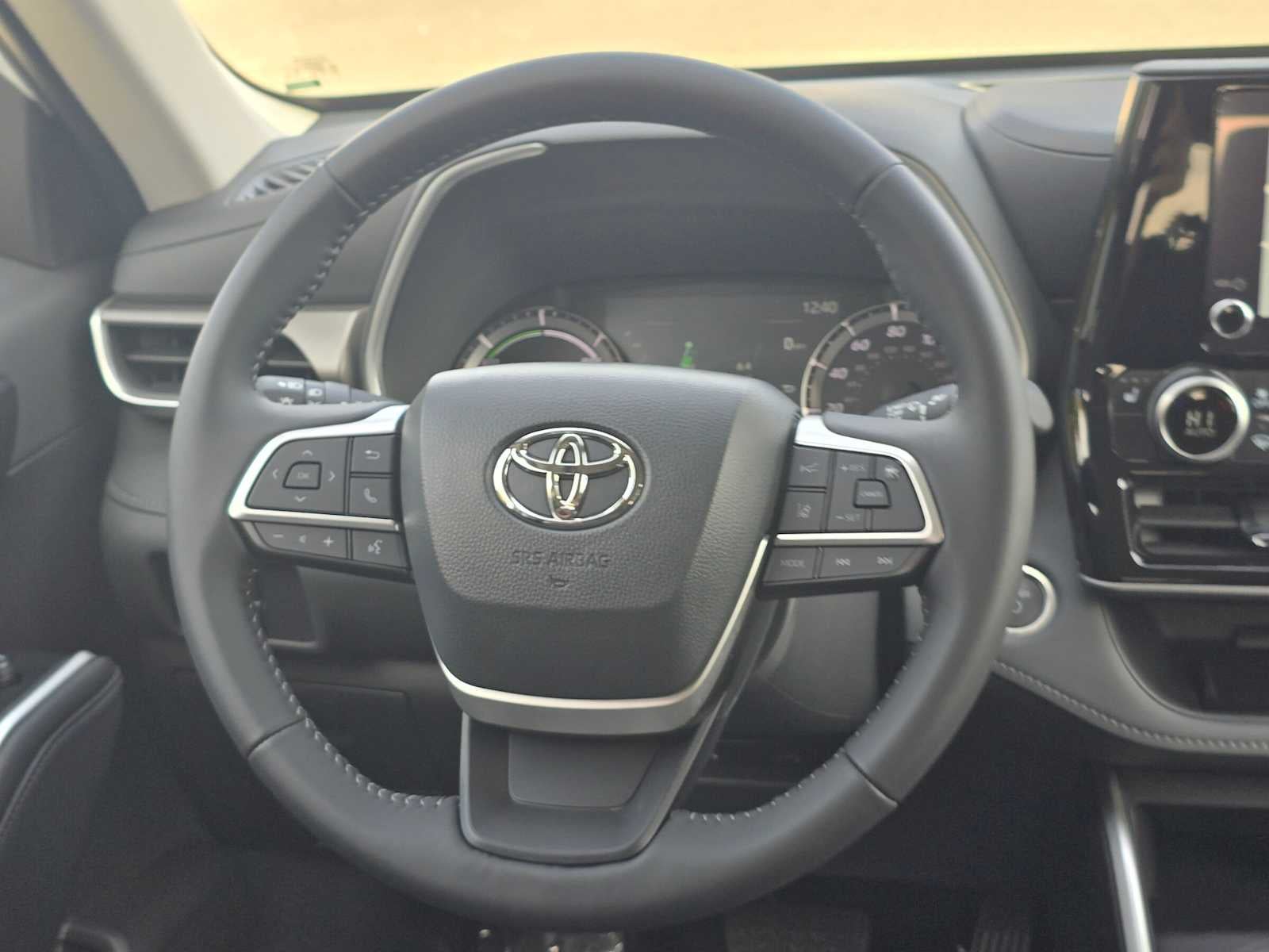 2026 Toyota Highlander Hybrid XLE
