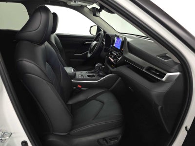2026 Toyota Highlander Hybrid XLE