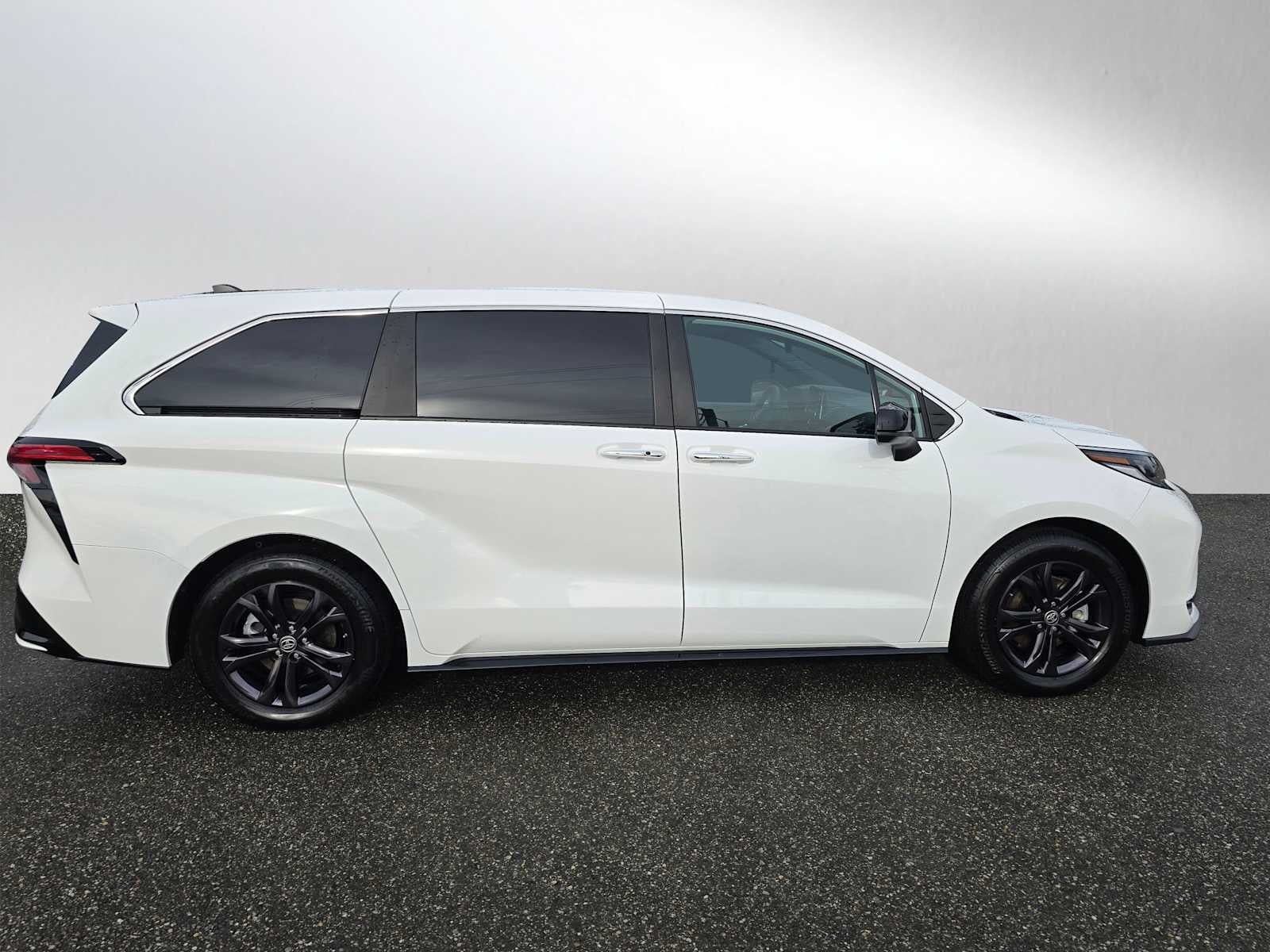 2024 Toyota Sienna XSE