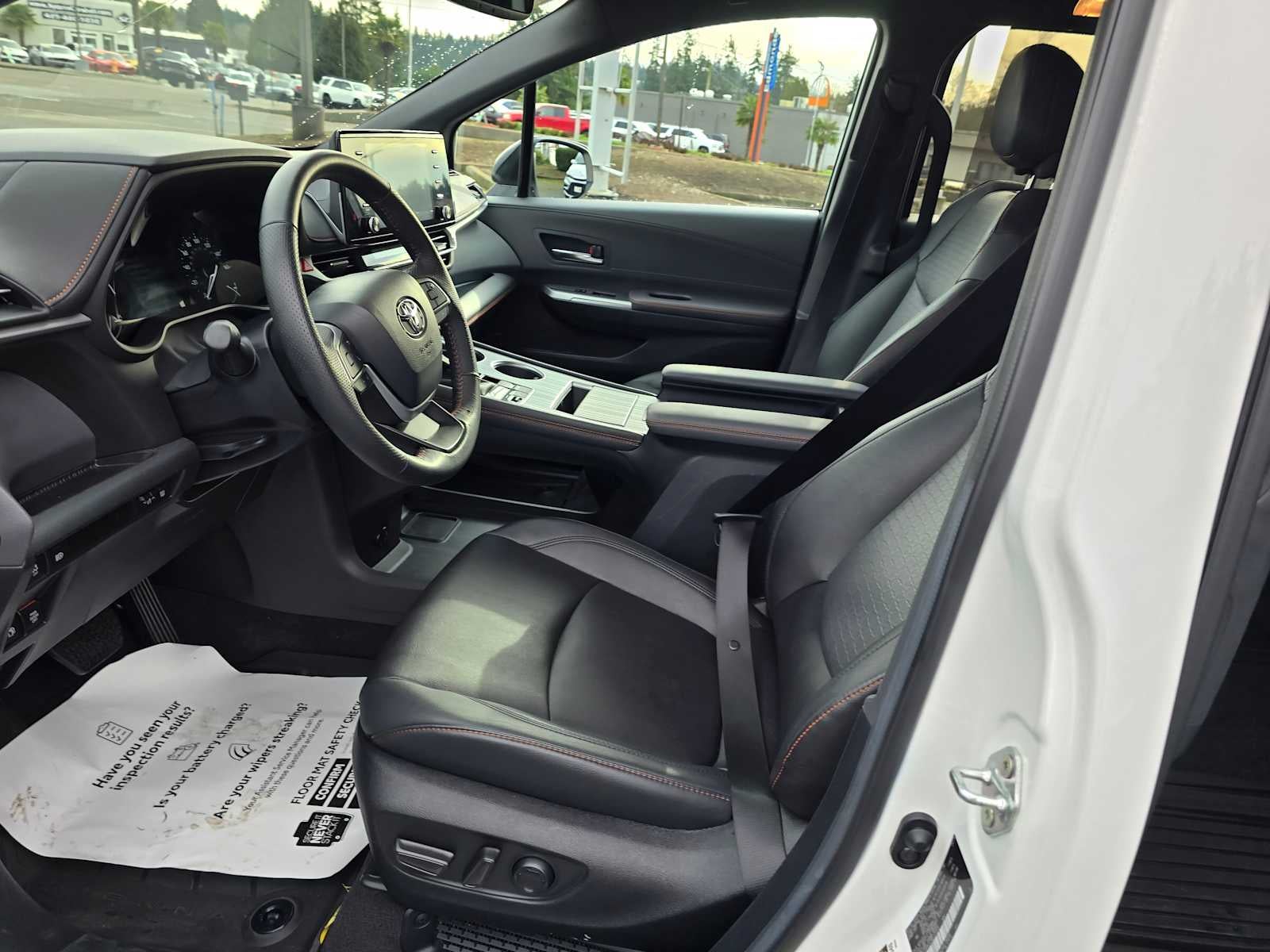 2024 Toyota Sienna XSE