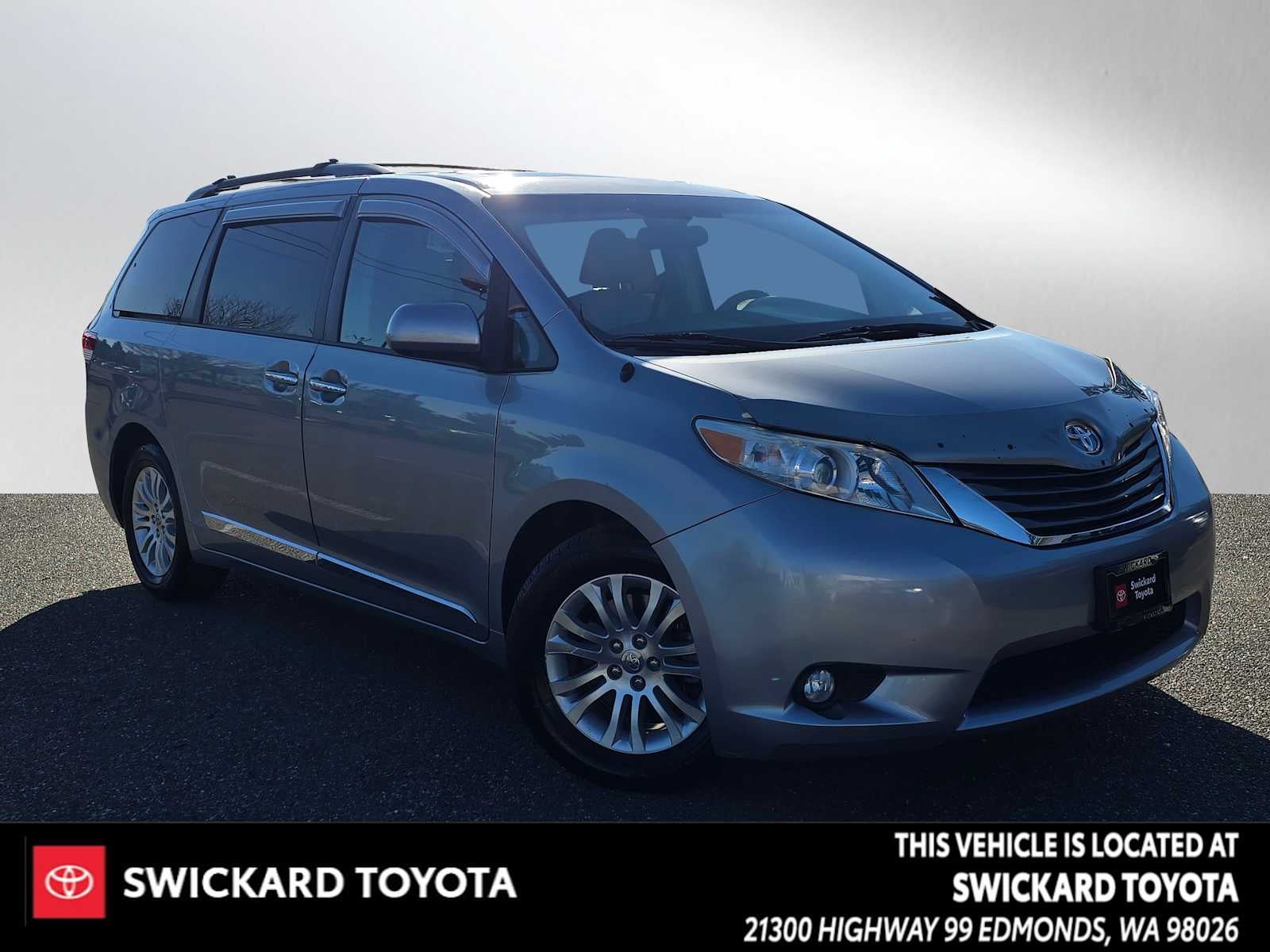 2013 Toyota Sienna XLE