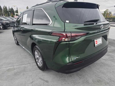2026 Toyota Sienna XLE