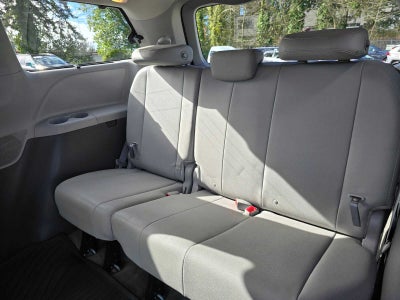 2017 Toyota Sienna XLE Premium
