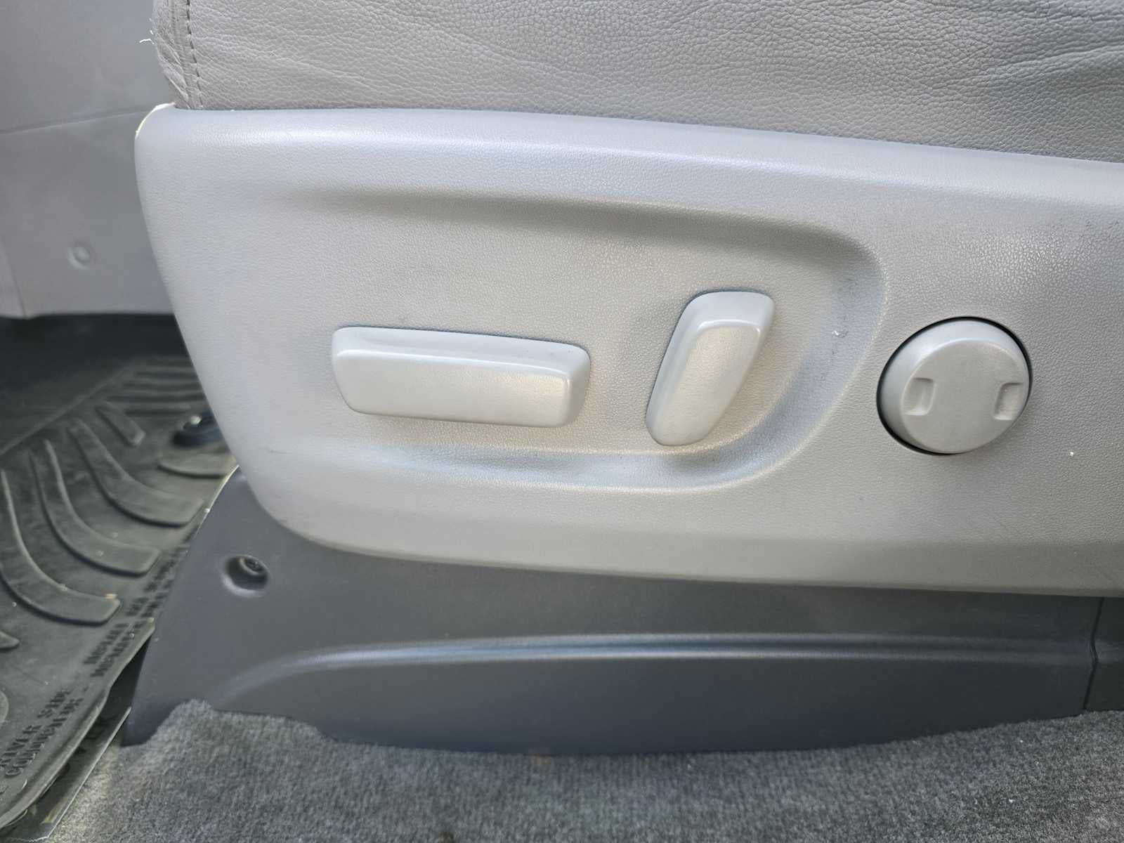 2017 Toyota Sienna XLE Premium