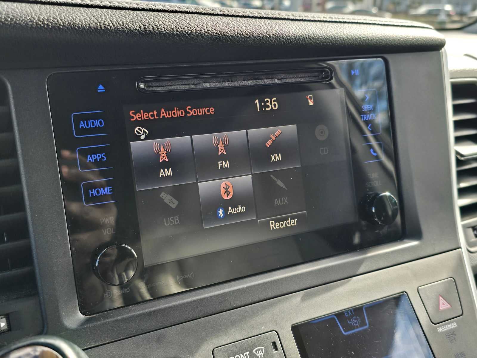 2017 Toyota Sienna XLE Premium