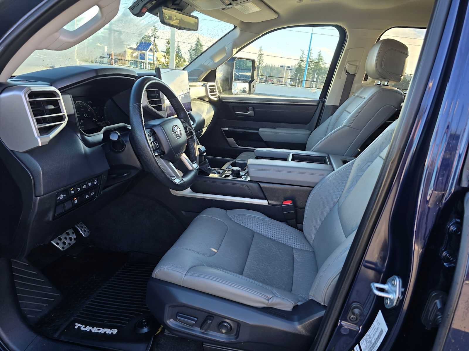 2023 Toyota Tundra Limited Hybrid