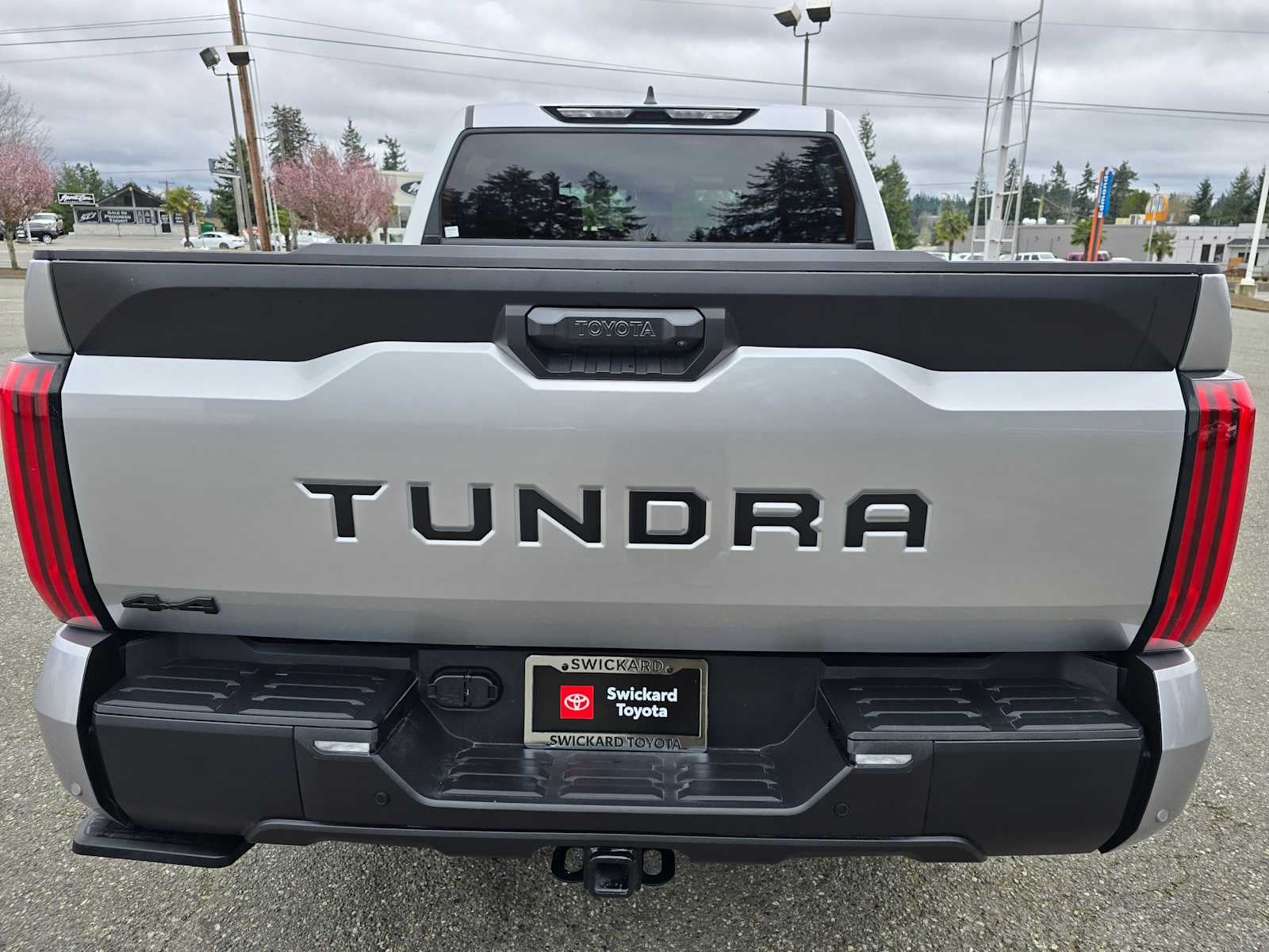 2025 Toyota Tundra SR5