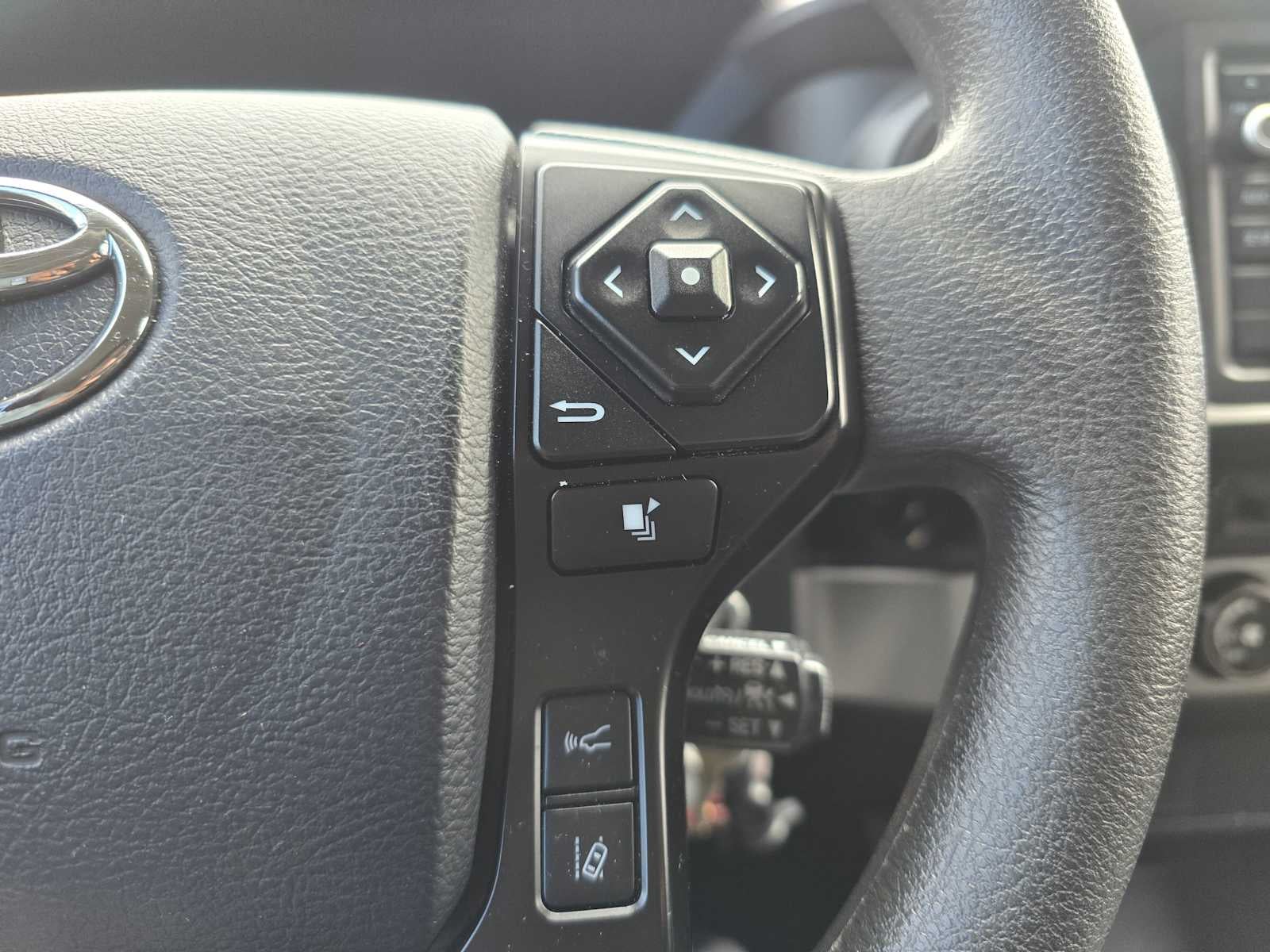 2018 Toyota Tacoma SR