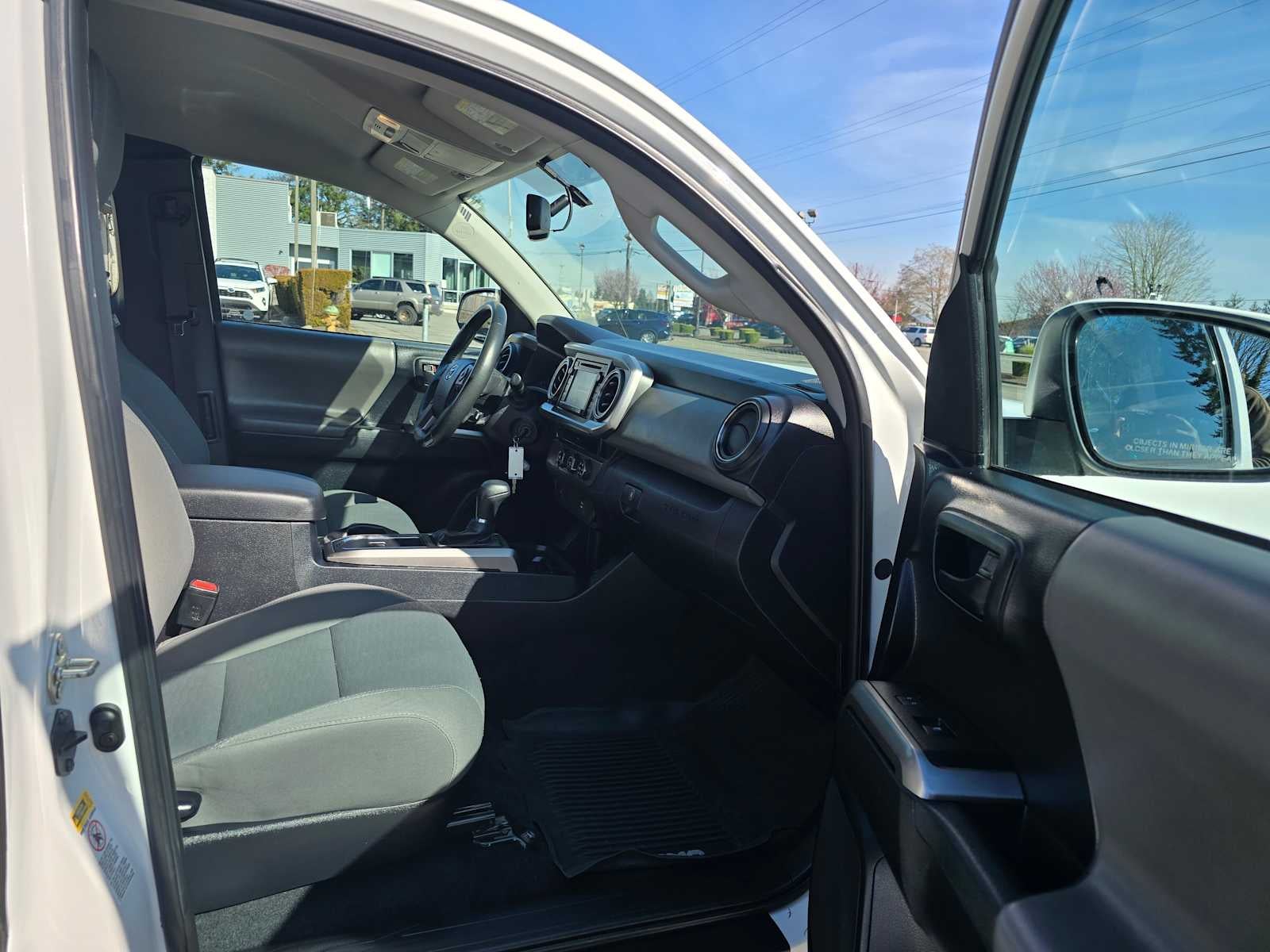 2016 Toyota Tacoma SR5