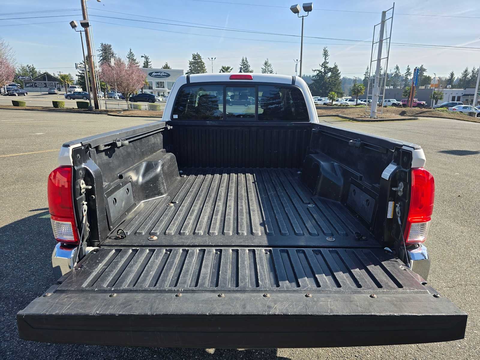2016 Toyota Tacoma SR5