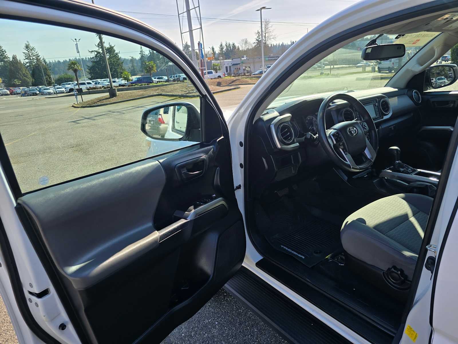 2016 Toyota Tacoma SR5