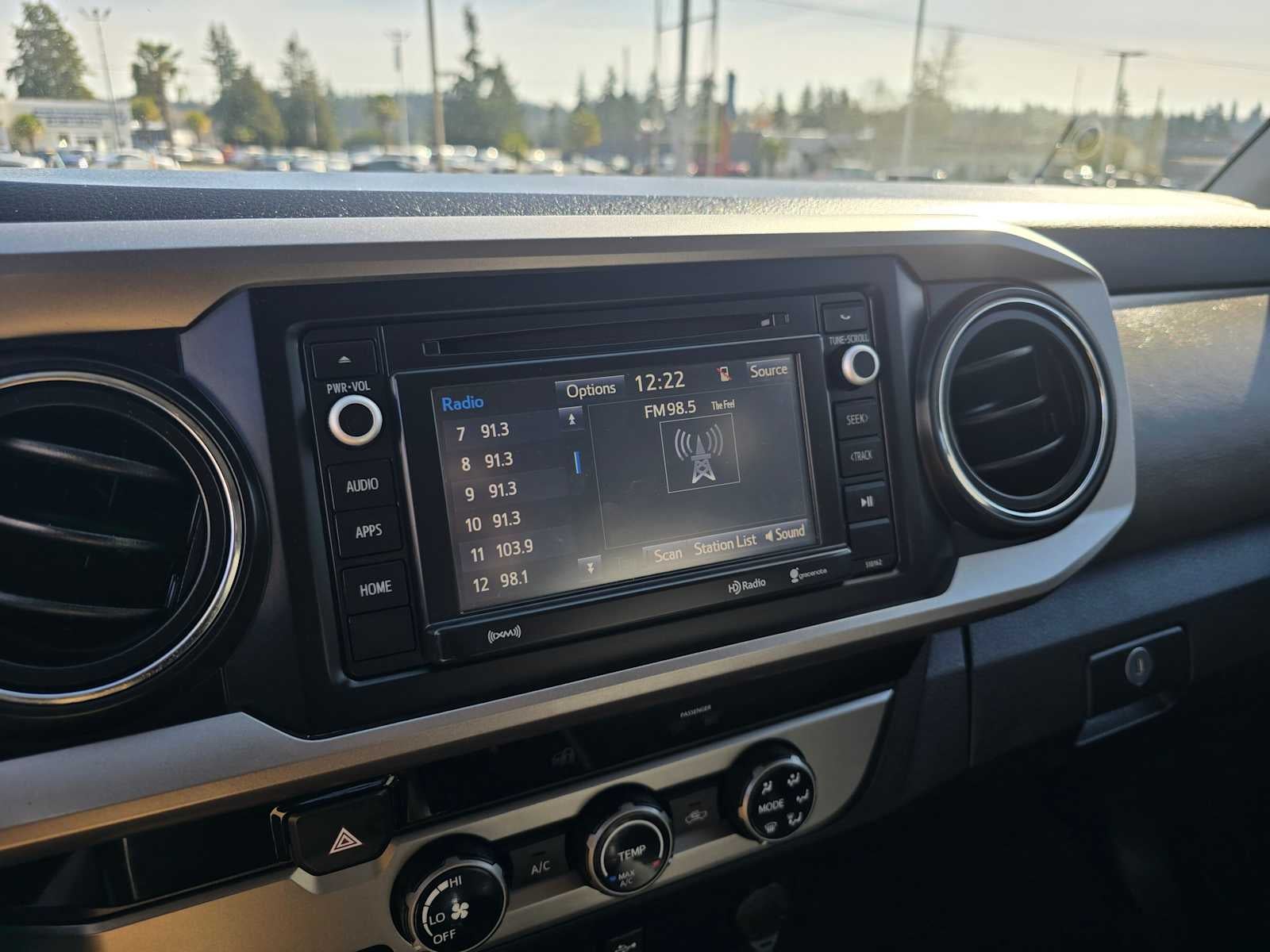 2016 Toyota Tacoma SR5
