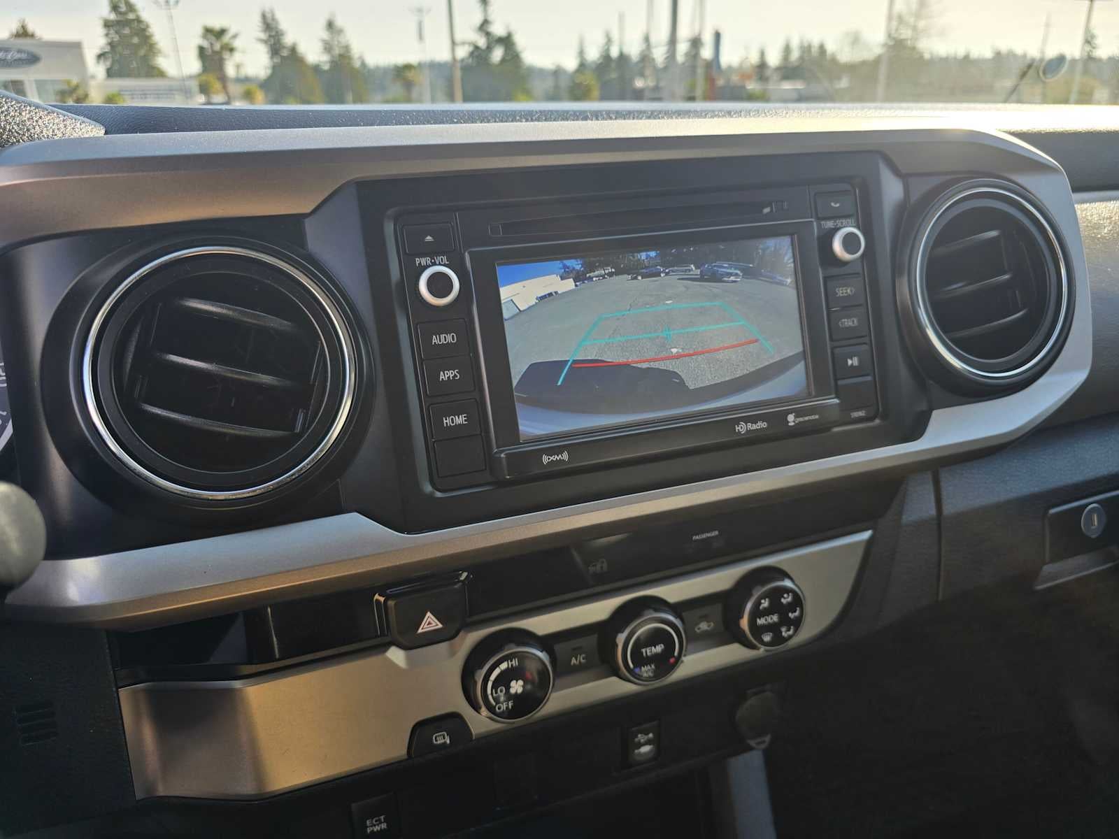 2016 Toyota Tacoma SR5