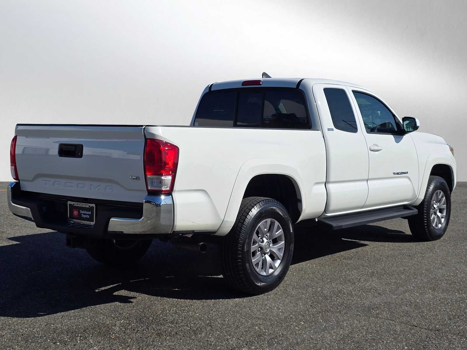 2016 Toyota Tacoma SR5