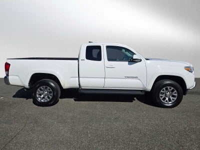 2016 Toyota Tacoma SR5