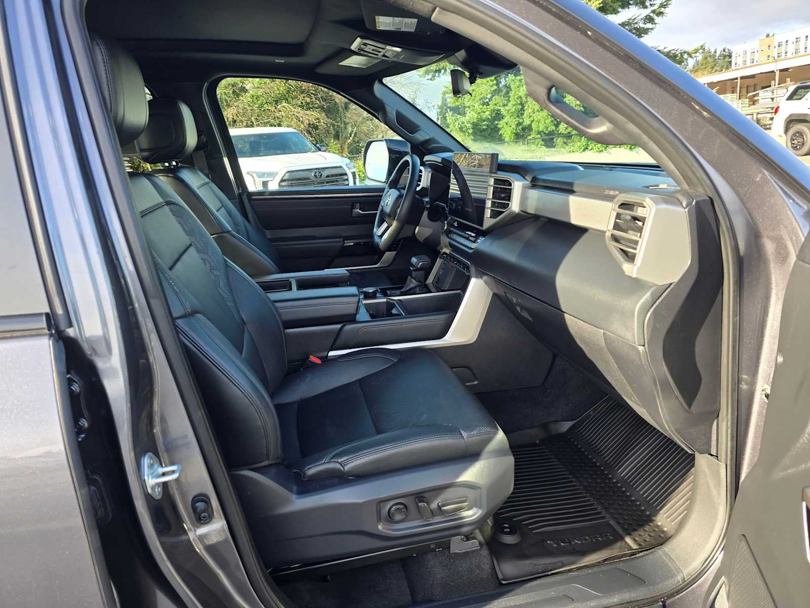 2025 Toyota Tundra Limited Hybrid