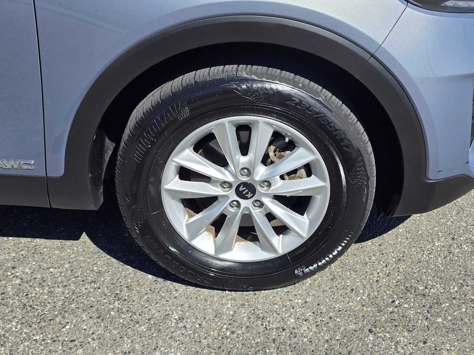 2019 Kia Sorento LX