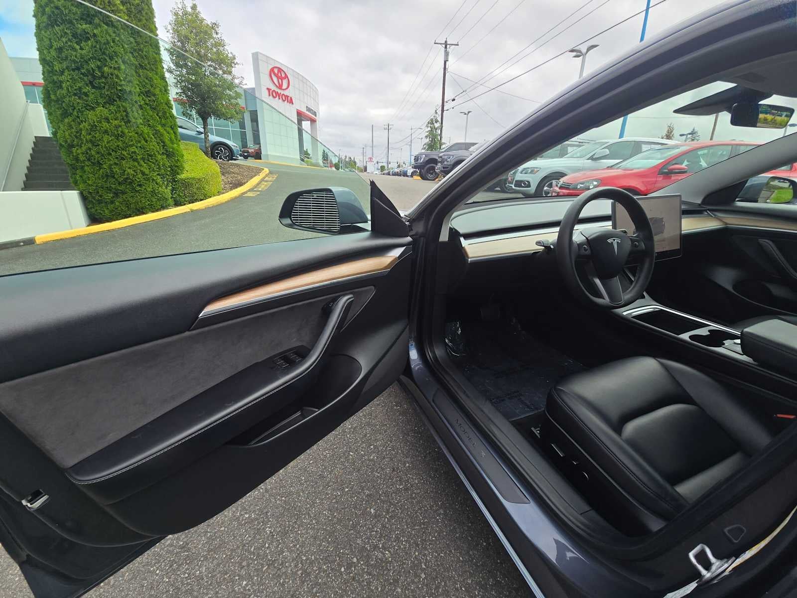 2023 Tesla Model 3 Base