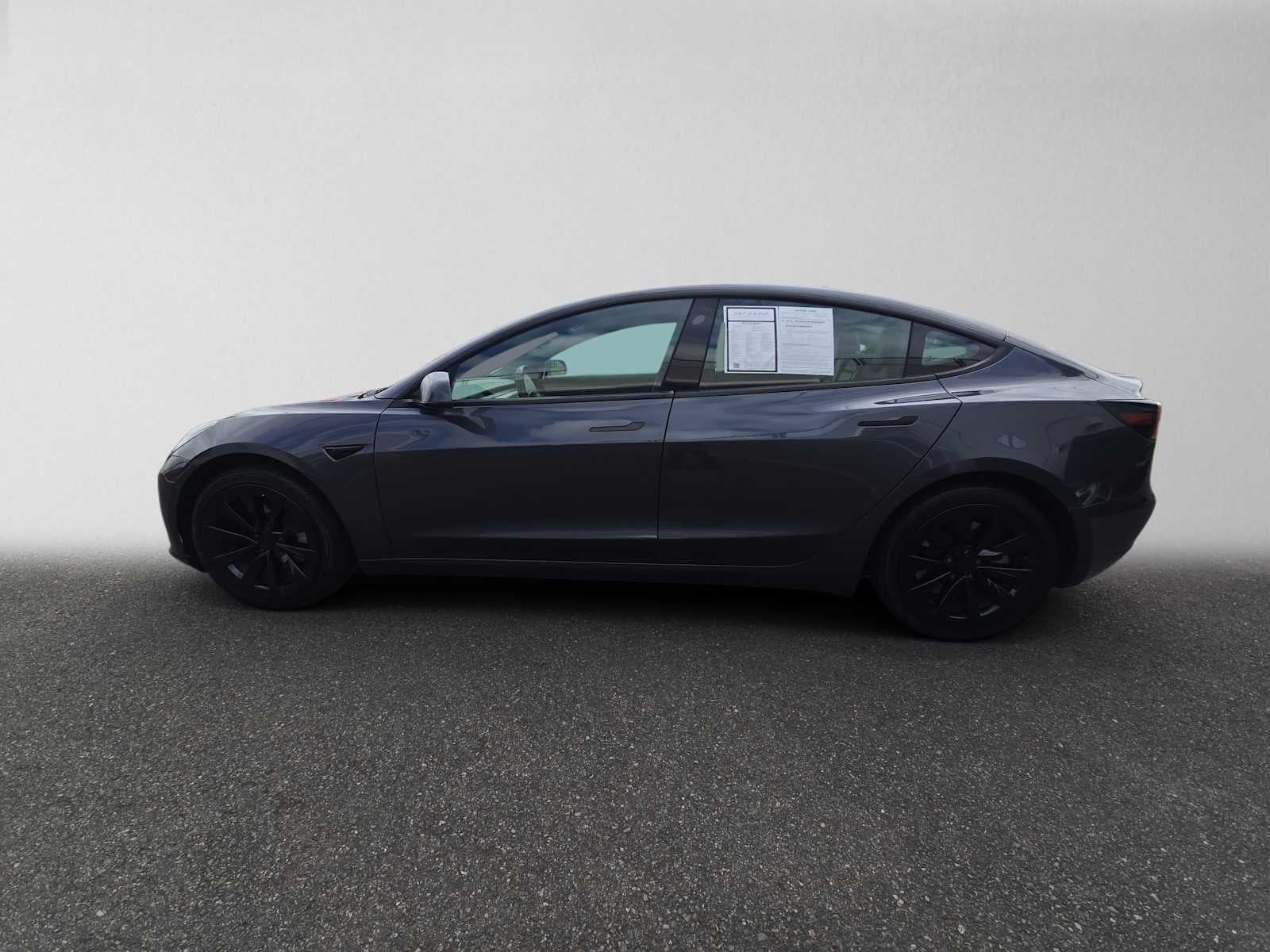 2023 Tesla Model 3 Base