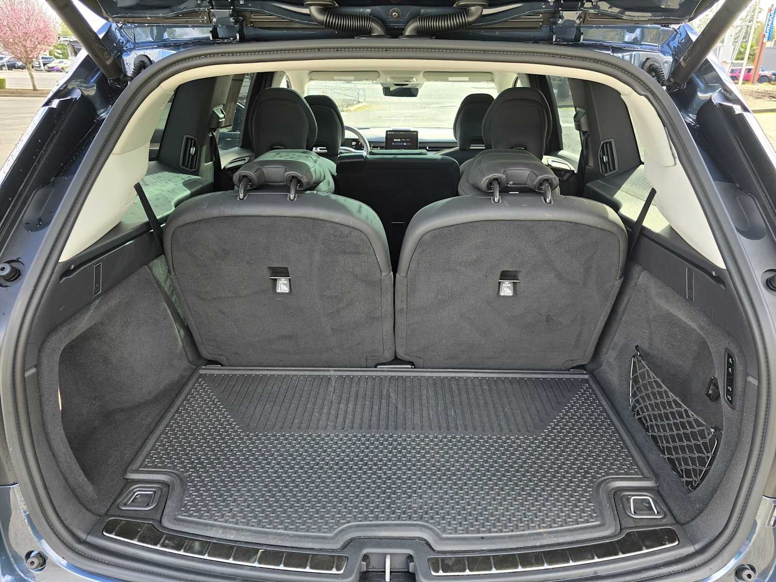 2025 Volvo EX90 Ultra