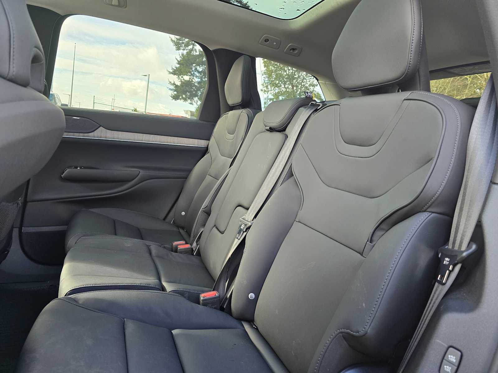 2025 Volvo EX90 Ultra