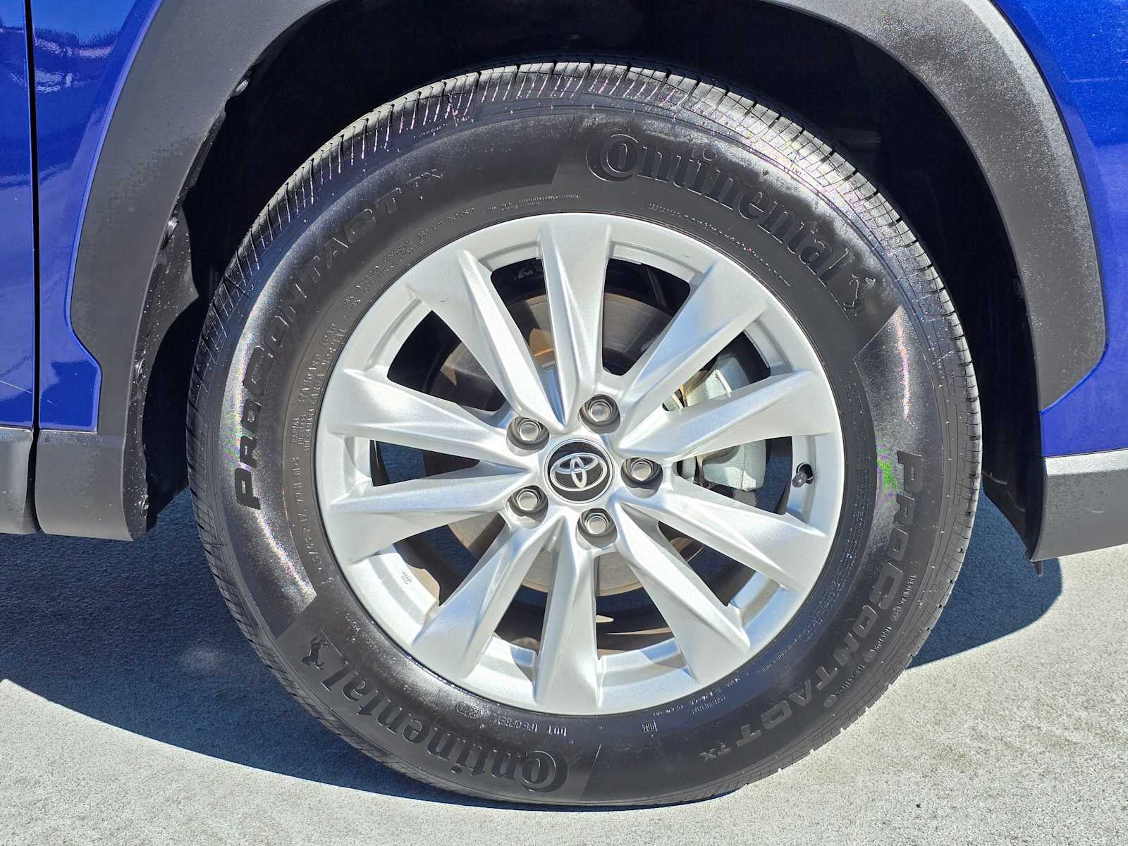 2023 Toyota Corolla Cross LE