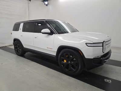 2024 Rivian R1S Adventure