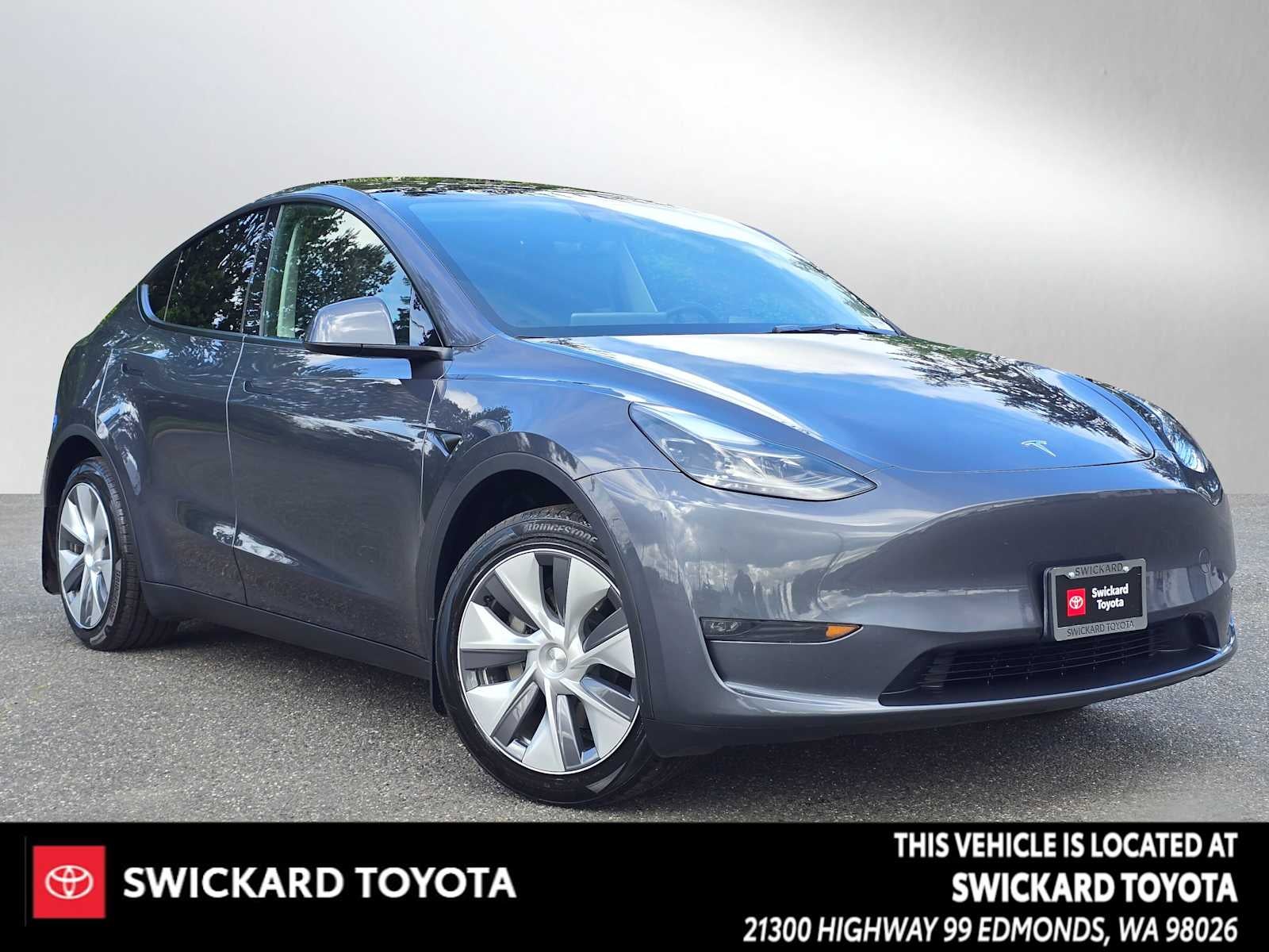 2023 Tesla Model Y Base