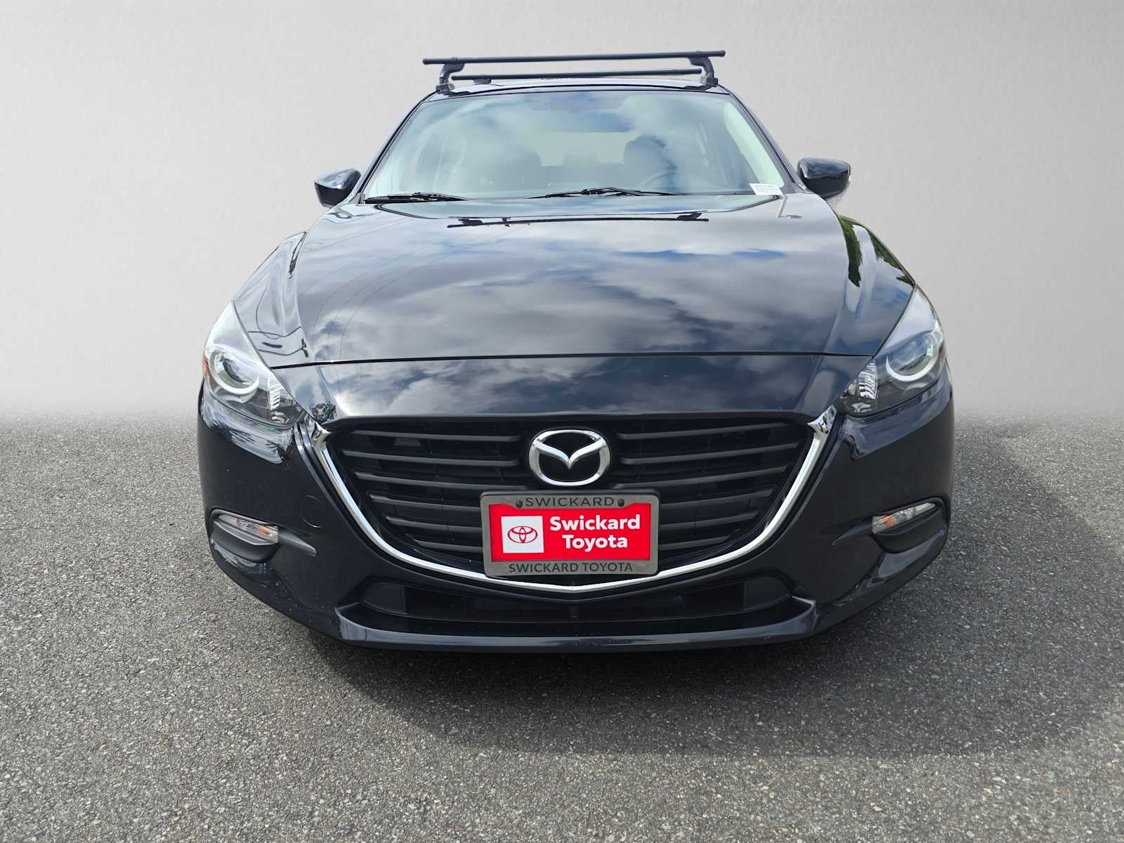 2017 Mazda Mazda3 5-Door Sport