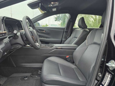 2025 Toyota Crown Signia XLE