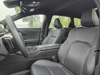 2025 Toyota Crown Signia XLE