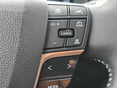 2025 Toyota Crown Signia XLE