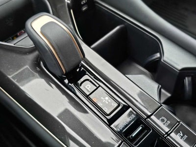 2025 Toyota Crown Signia XLE