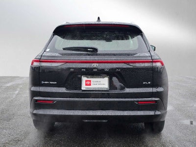 2025 Toyota Crown Signia XLE