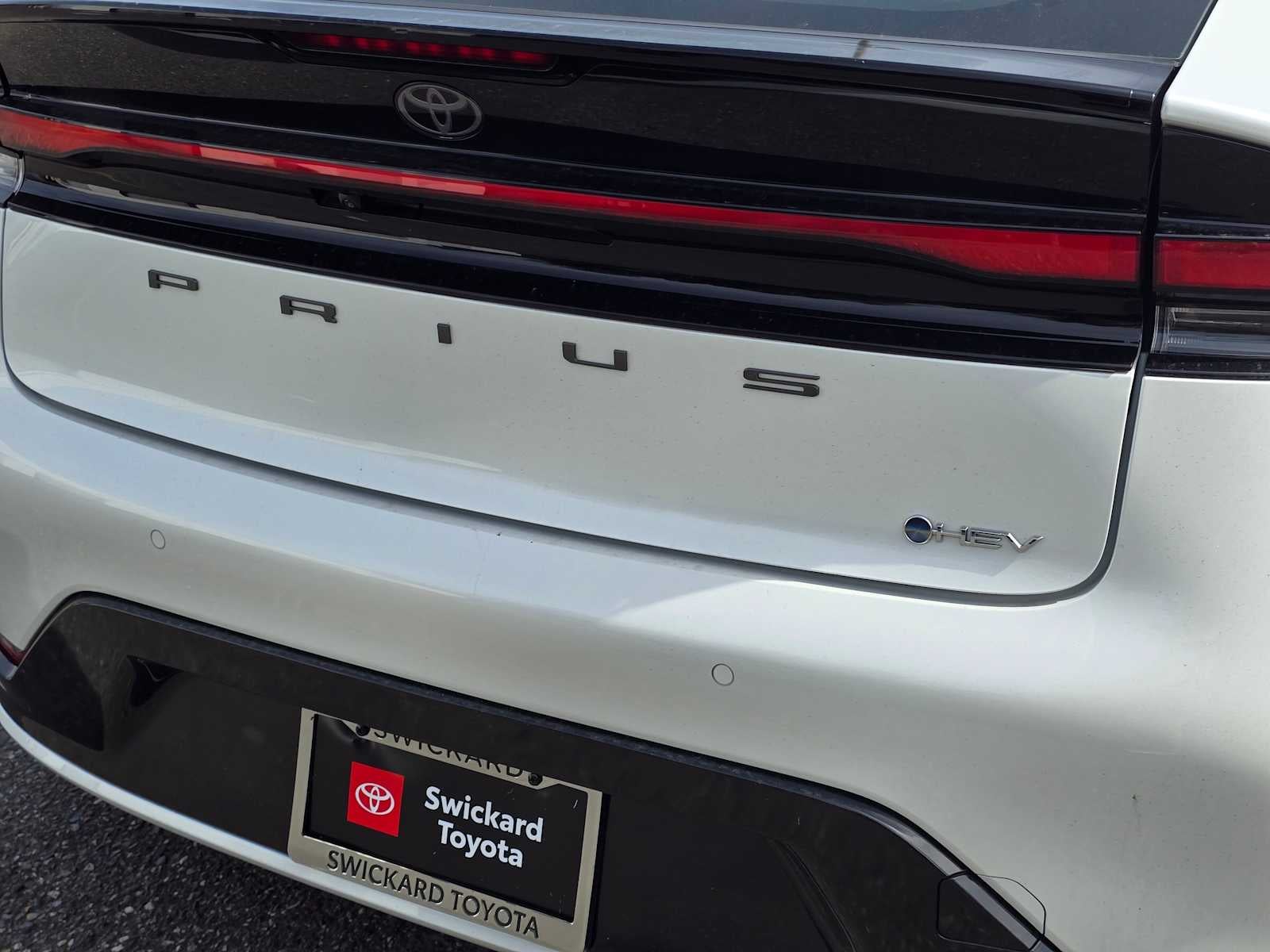 2024 Toyota Prius XLE