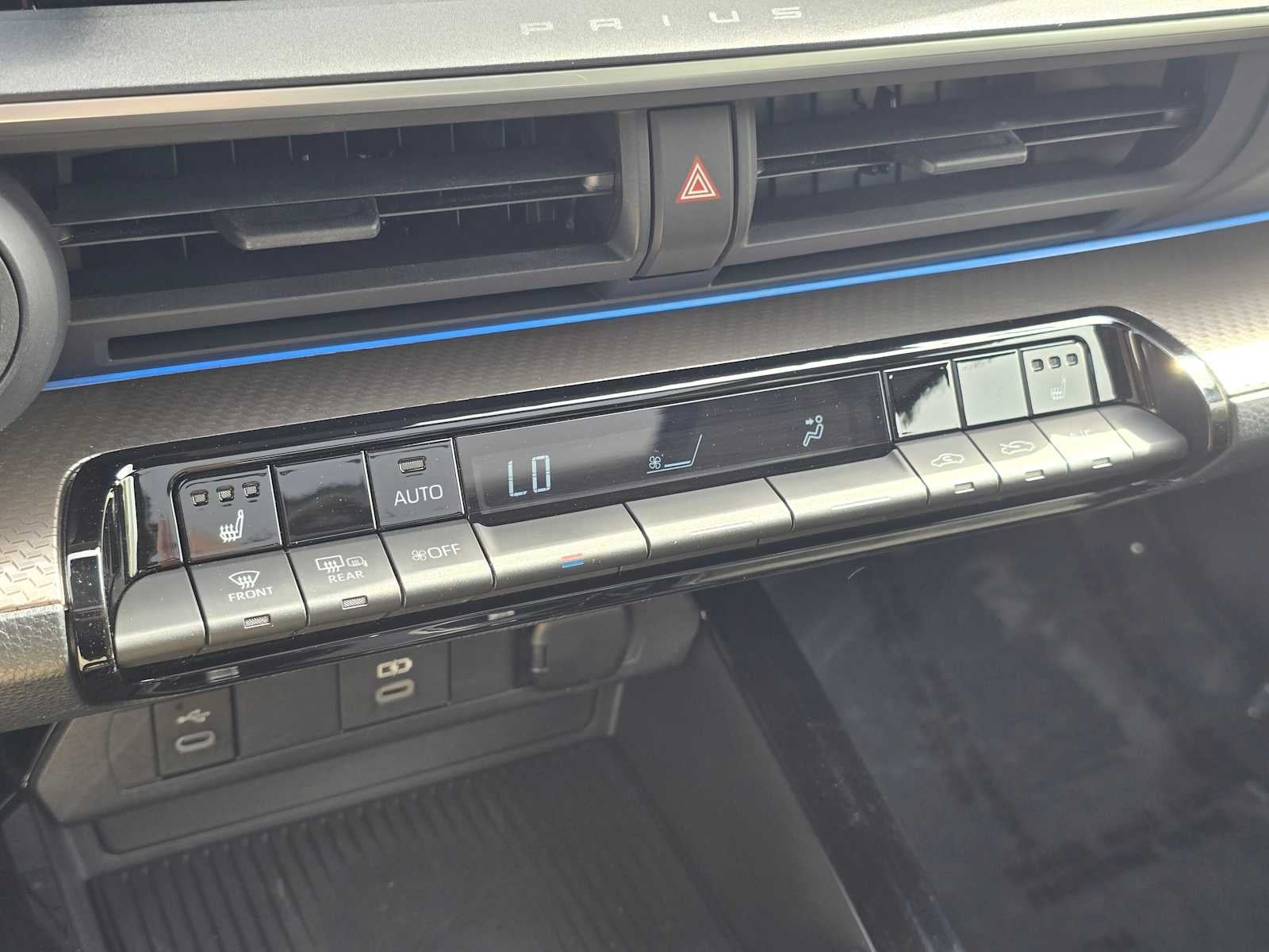 2024 Toyota Prius XLE