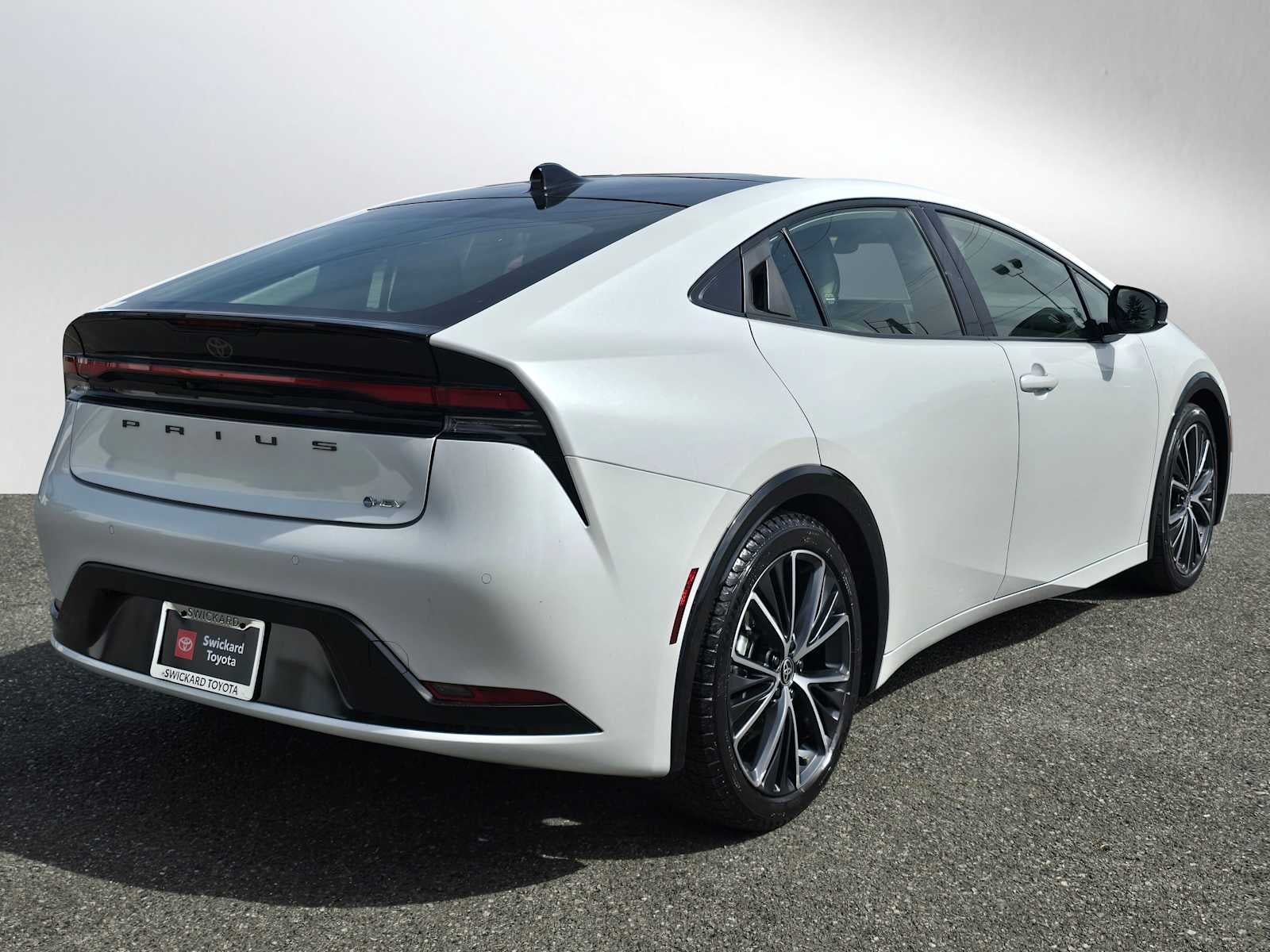 2024 Toyota Prius XLE