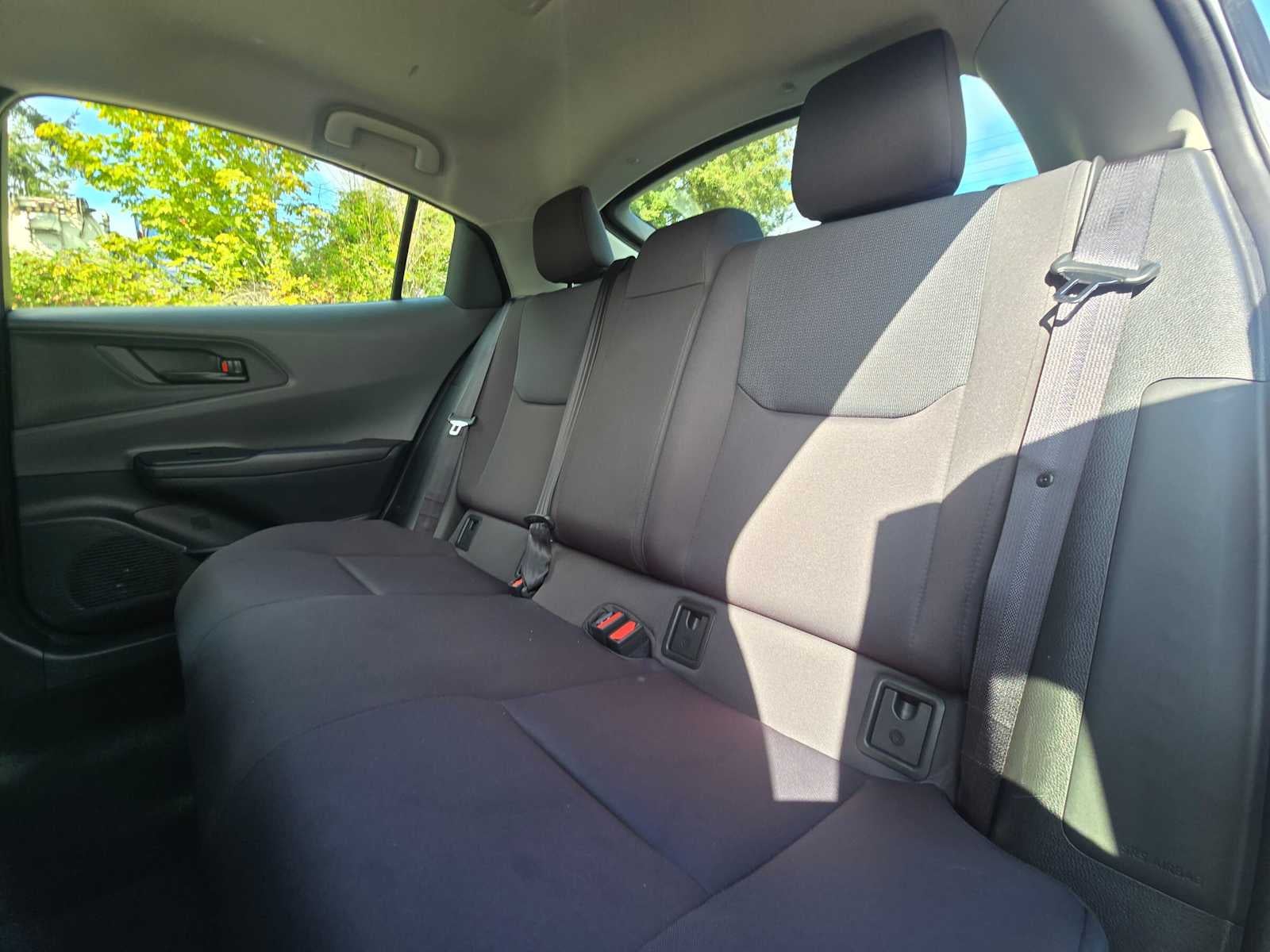 2025 Toyota Prius LE