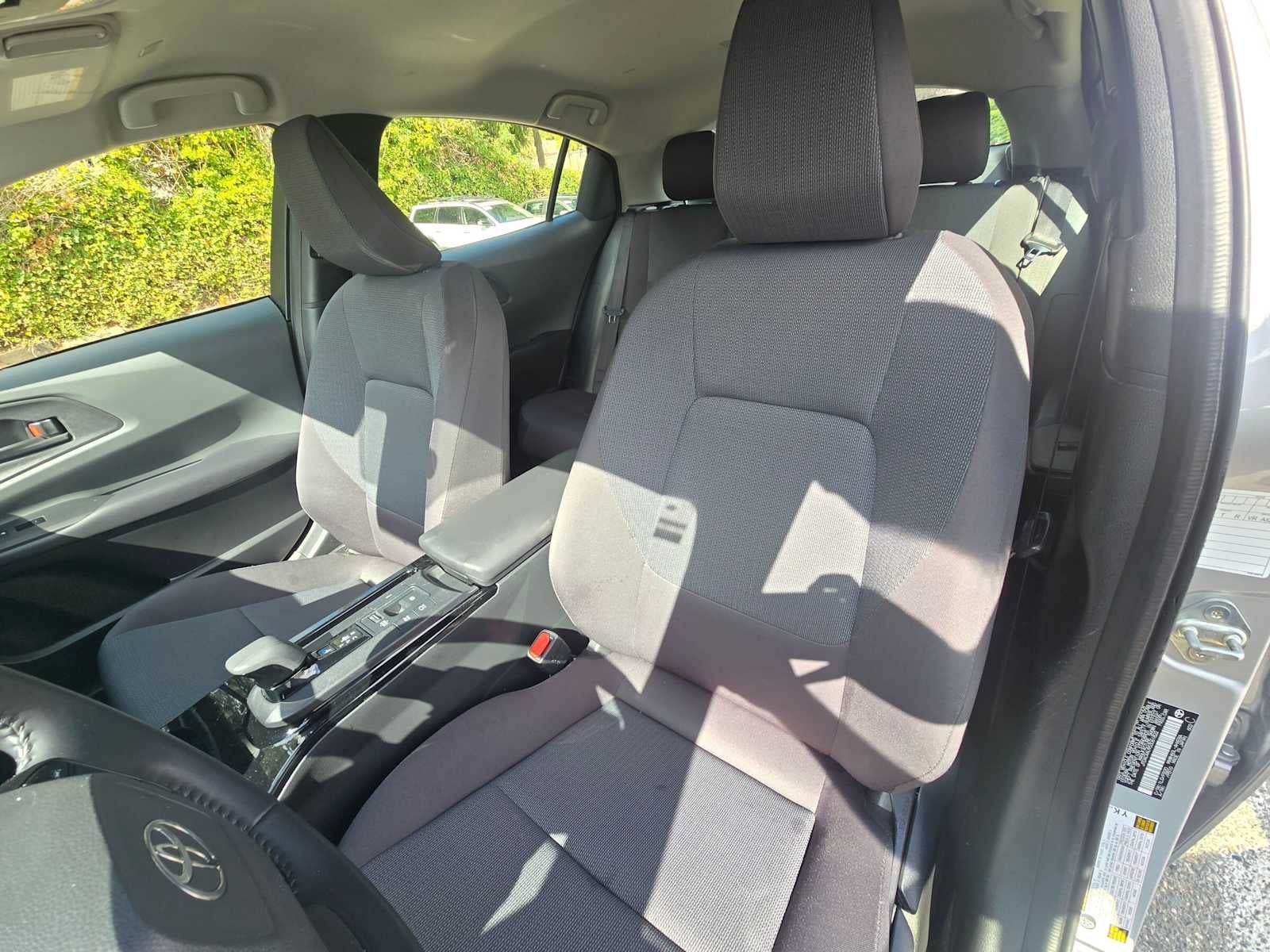 2025 Toyota Prius LE