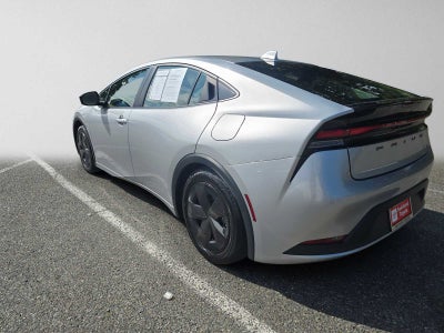 2025 Toyota Prius LE