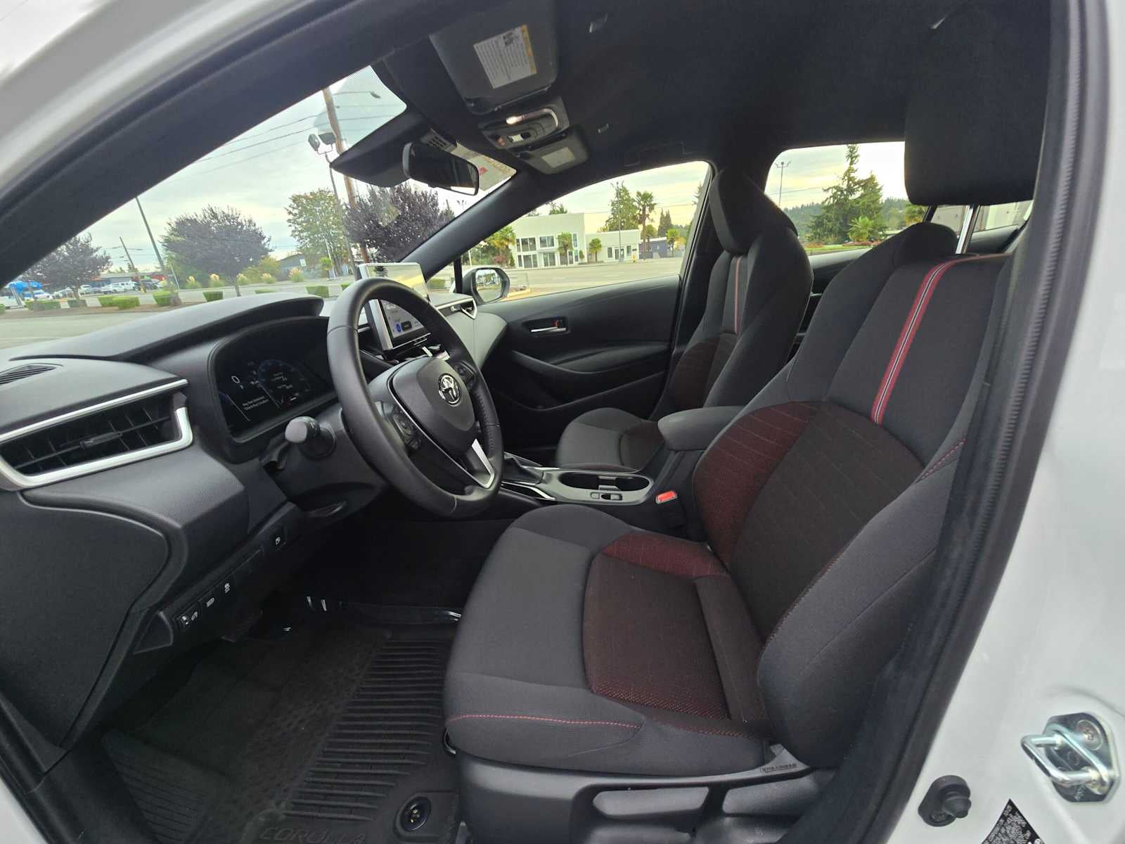 2026 Toyota Corolla Hybrid SE