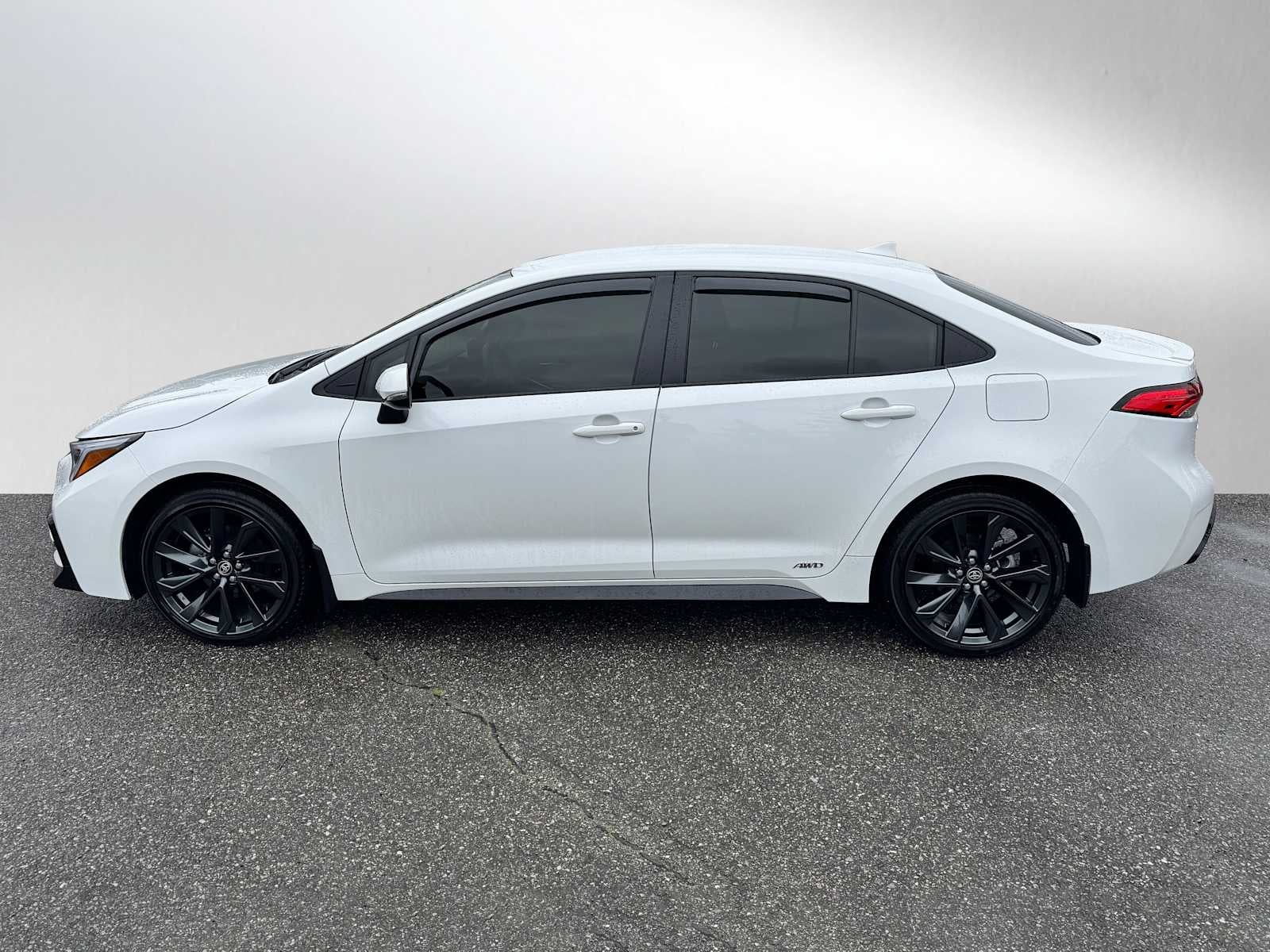 2025 Toyota Corolla Hybrid SE